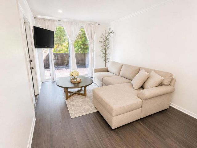 7109 Shelter Creek Lane, San Bruno, CA 94066