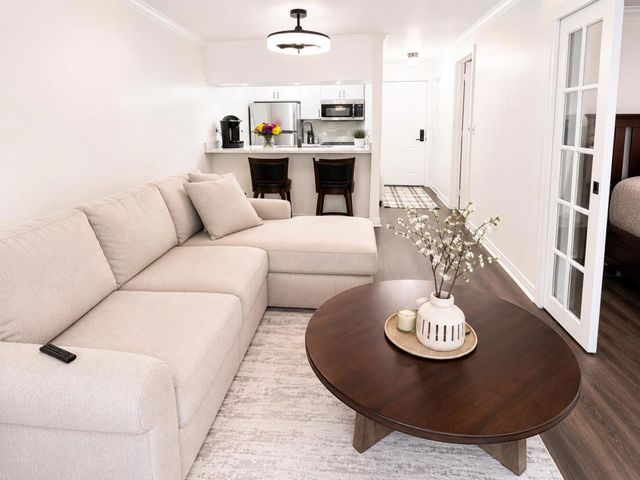 7109 Shelter Creek Lane, San Bruno, CA 94066