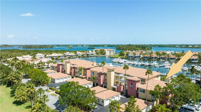 5520 N Harbor Village Drive 203, Vero Beach, FL 32967