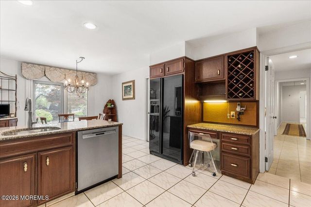 7 Morse Way N, Holmdel, NJ 07733