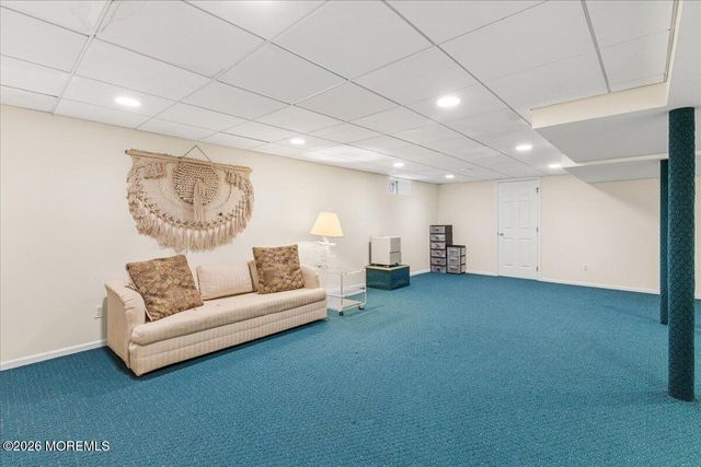 7 Morse Way N, Holmdel, NJ 07733