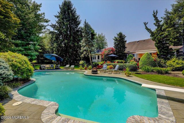 7 Morse Way N, Holmdel, NJ 07733