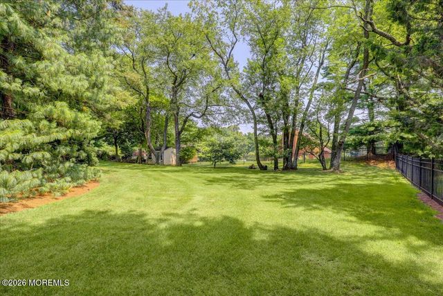 7 Morse Way N, Holmdel, NJ 07733