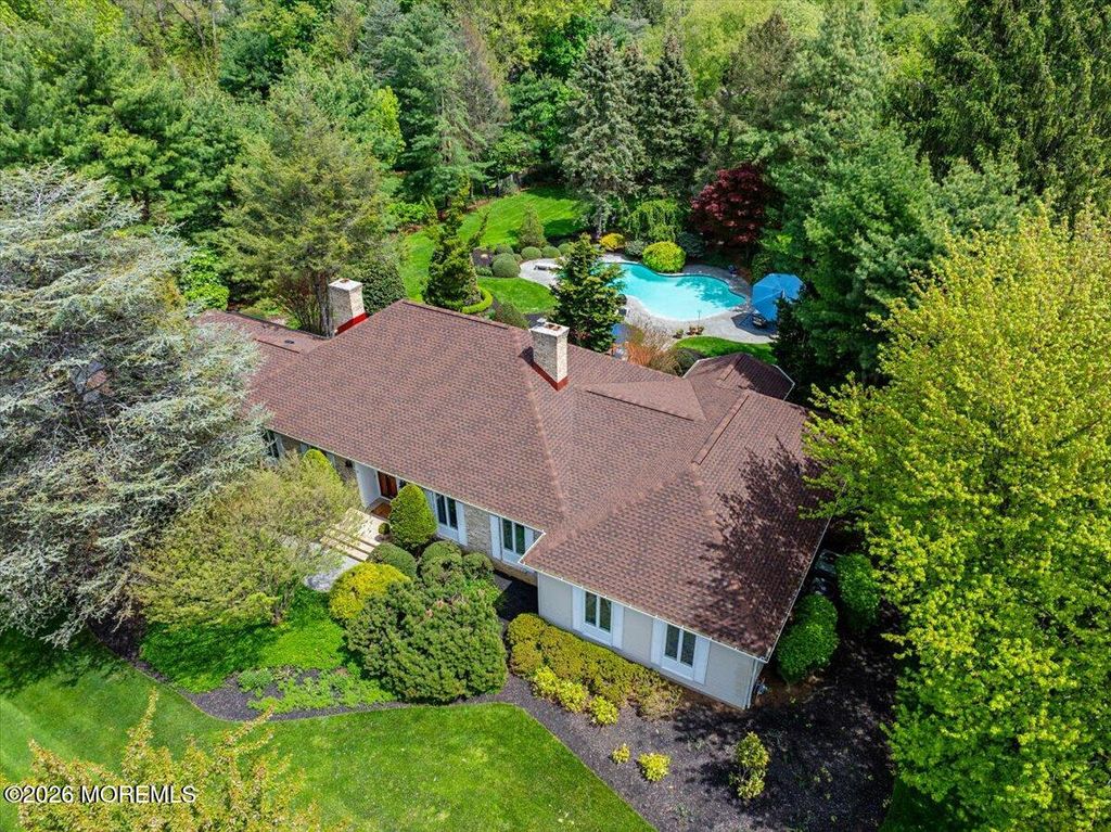 7 Morse Way N, Holmdel, NJ 07733
