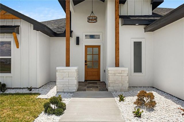 1604 Karianna Drive, Mercedes, TX 78570