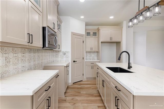 1604 Karianna Drive, Mercedes, TX 78570