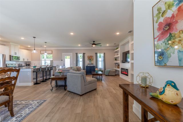 5523 Firewood Trail, Granbury, TX 76048