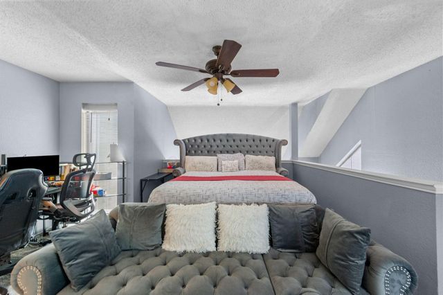 9815 Walnut Street 204, Dallas, TX 75243