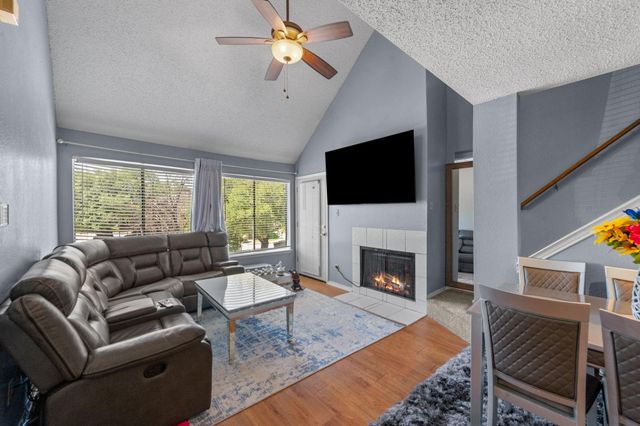 9815 Walnut Street 204, Dallas, TX 75243