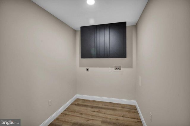 258 W FAIRVIEW AVE, Marietta, PA 17547