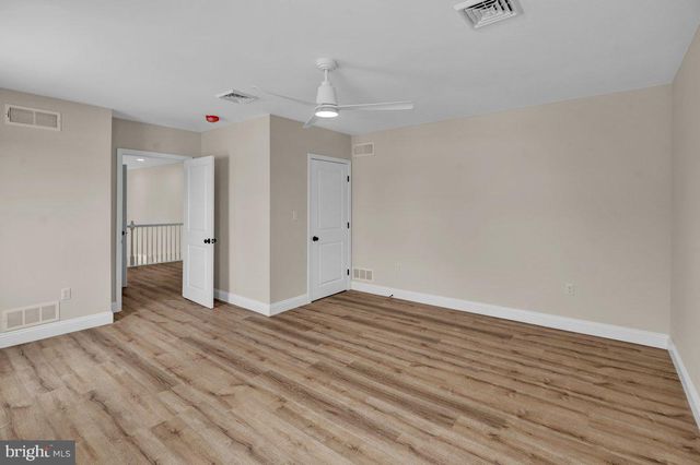 258 W FAIRVIEW AVE, Marietta, PA 17547