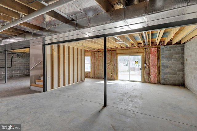 258 W FAIRVIEW AVE, Marietta, PA 17547