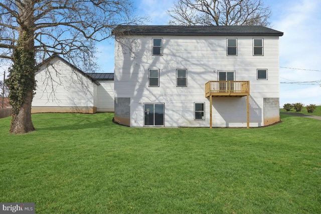 258 W FAIRVIEW AVE, Marietta, PA 17547