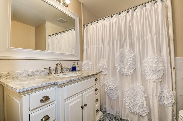 641 CORK STREET, Largo, FL 33770