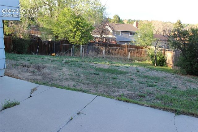 5055 Picket Drive, Colorado Springs, CO 80918