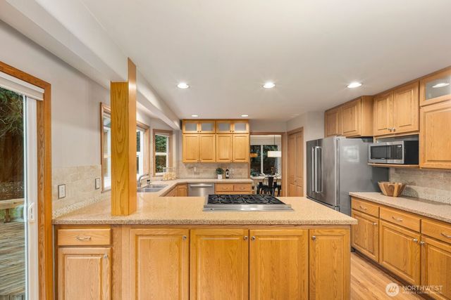 18412 NE 192nd Street, Woodinville, WA 98077