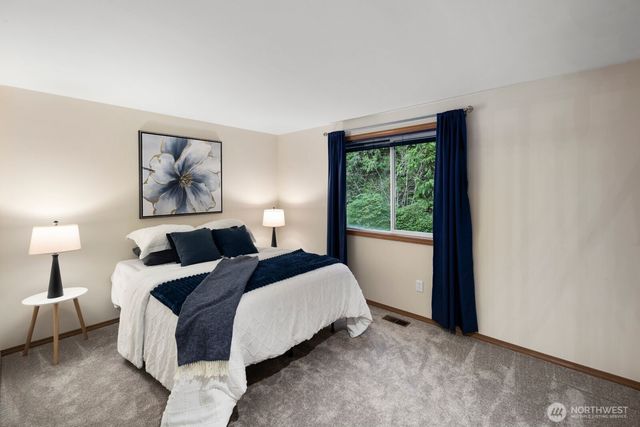 18412 NE 192nd Street, Woodinville, WA 98077