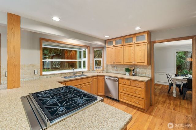 18412 NE 192nd Street, Woodinville, WA 98077