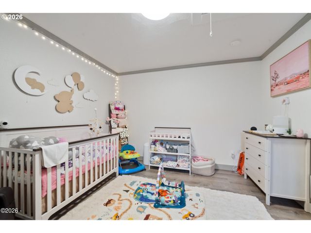 409 DEL MONTE Ave, Tillamook, OR 97141