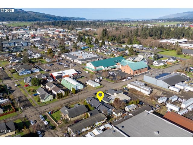 409 DEL MONTE Ave, Tillamook, OR 97141
