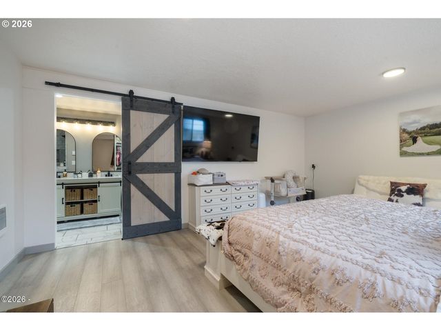 409 DEL MONTE Ave, Tillamook, OR 97141