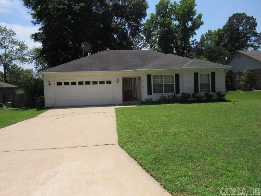 34 Bent Tree Drive, Cabot, AR 72023