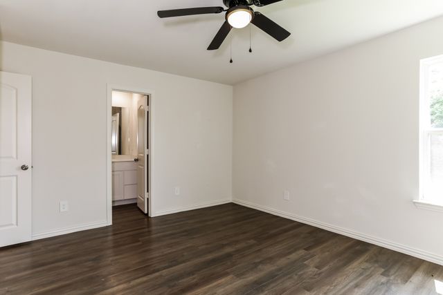 2906 Emma Lane, Mabank, TX 75147