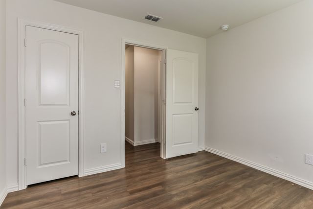 2906 Emma Lane, Mabank, TX 75147