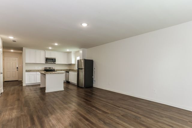 2906 Emma Lane, Mabank, TX 75147