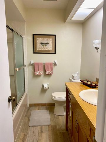 1662 S LAKE AVENUE 6, Clearwater, FL 33756