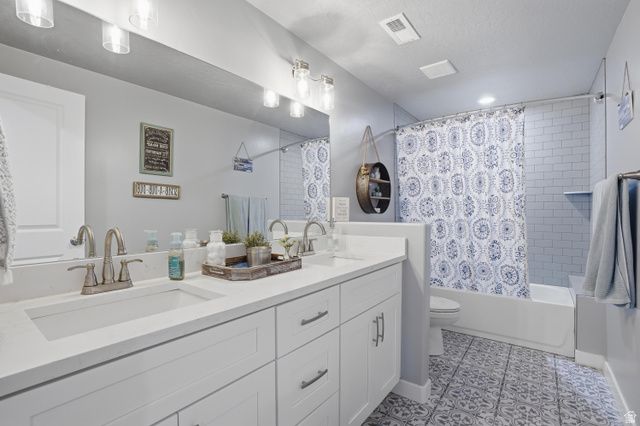 726 S SCHOOL HOUSE RD, Saratoga Springs, UT 84045