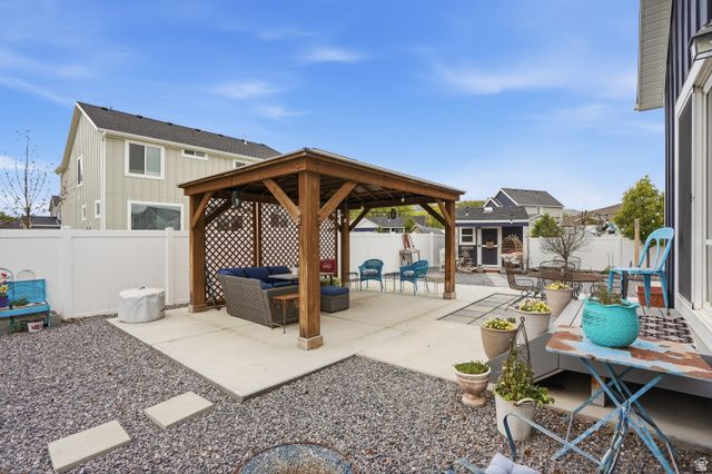 726 S SCHOOL HOUSE RD, Saratoga Springs, UT 84045