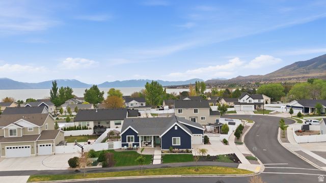 726 S SCHOOL HOUSE RD, Saratoga Springs, UT 84045