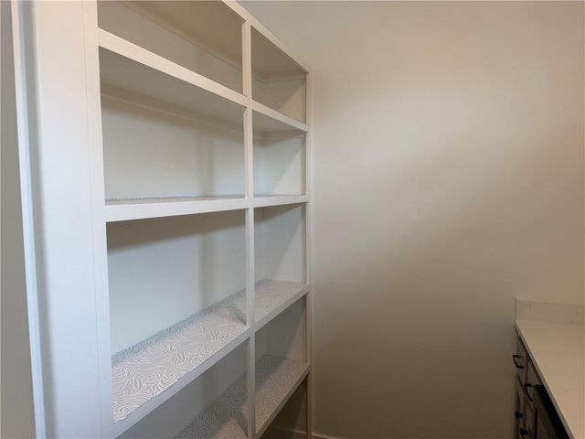 17404 Gillette Street, Overland Park, KS 66221