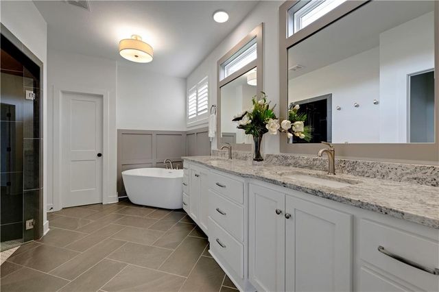 17404 Gillette Street, Overland Park, KS 66221