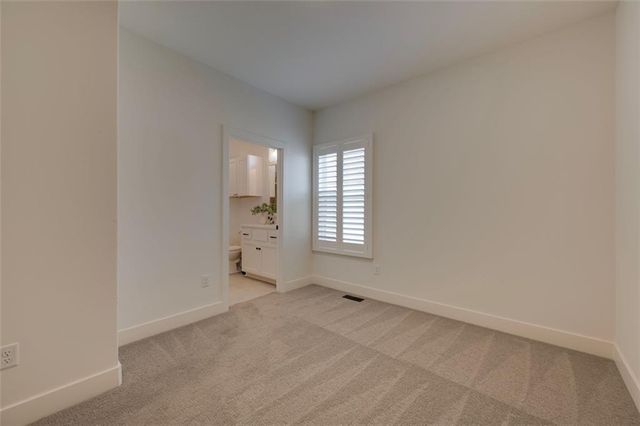 17404 Gillette Street, Overland Park, KS 66221
