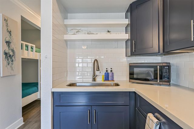 6300 Seawall Boulevard 3225, Galveston, TX 77551