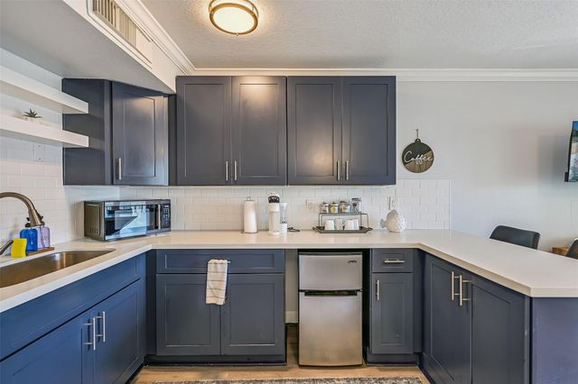 6300 Seawall Boulevard 3225, Galveston, TX 77551