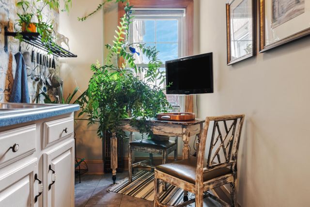 2615 Park Avenue 513, Minneapolis, MN 55407