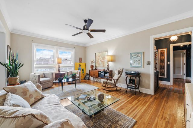 2615 Park Avenue 513, Minneapolis, MN 55407