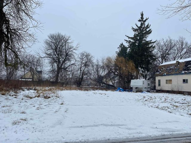 1339 Mott Street, Saginaw, MI 48601