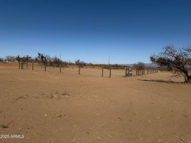 5706 S KINO Road 704, Hereford, AZ 85615