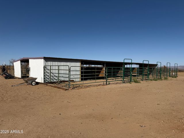 5706 S KINO Road 704, Hereford, AZ 85615