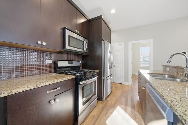 4742 N Sawyer Avenue 2, Chicago, IL 60625