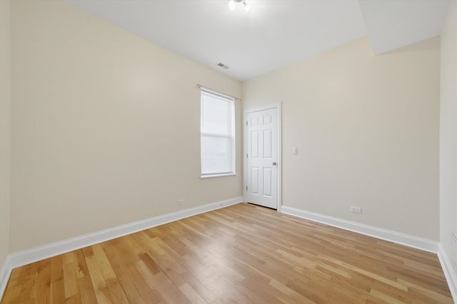 4742 N Sawyer Avenue 2, Chicago, IL 60625