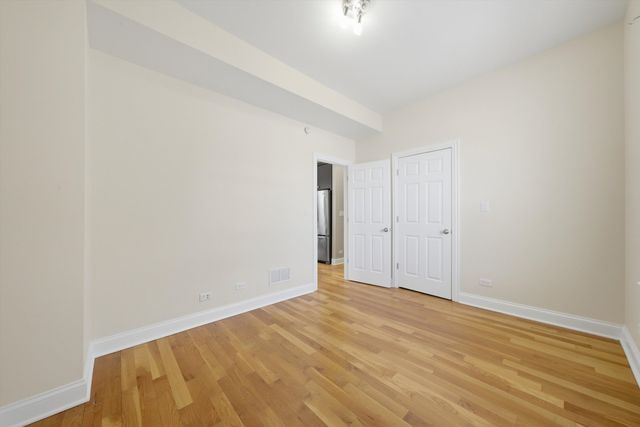 4742 N Sawyer Avenue 2, Chicago, IL 60625