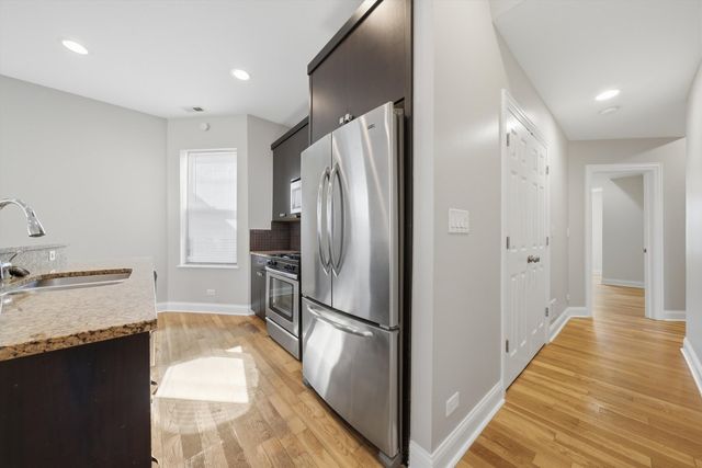 4742 N Sawyer Avenue 2, Chicago, IL 60625