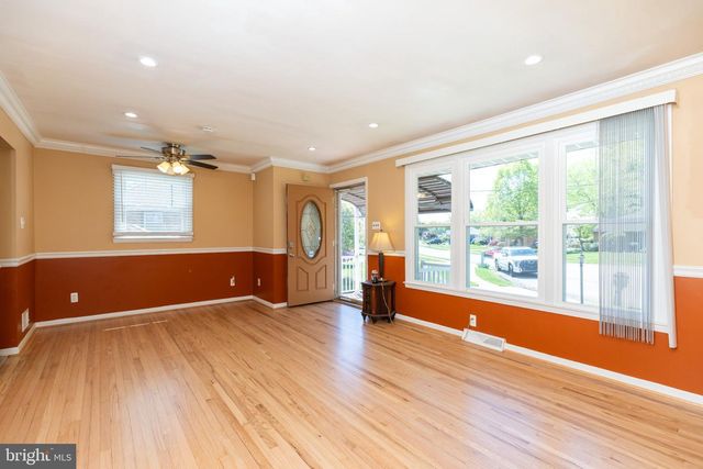 1837 SAW MILL DR, Wilmington, DE 19810