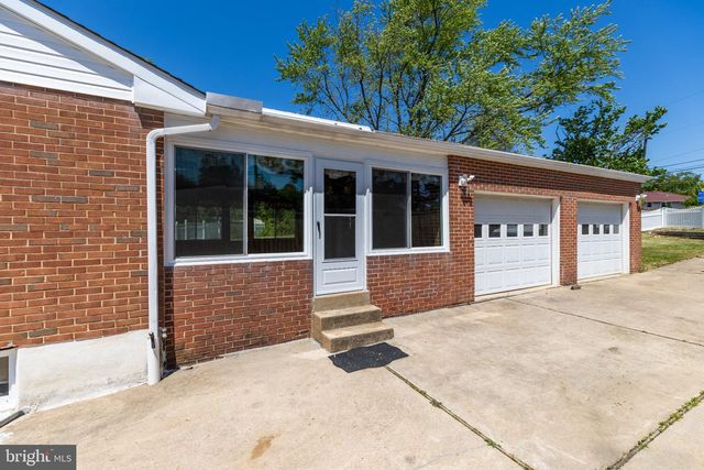 1837 SAW MILL DR, Wilmington, DE 19810