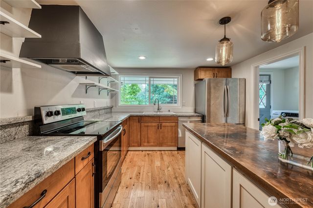 2930 Cascade Trail, Bremerton, WA 98310